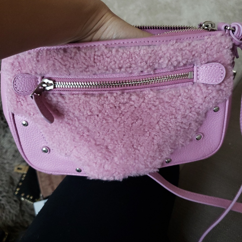 Crossbody purse